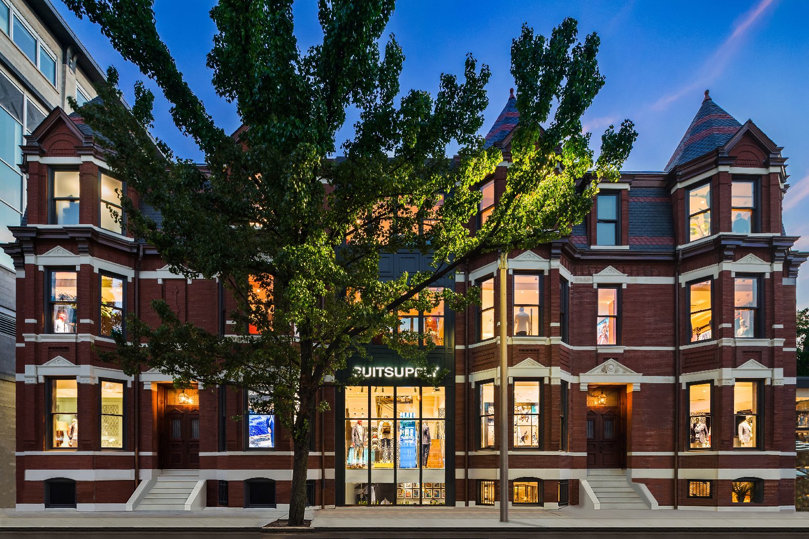 Fashion Update: Forever 21 Opens on Newbury Street in Boston